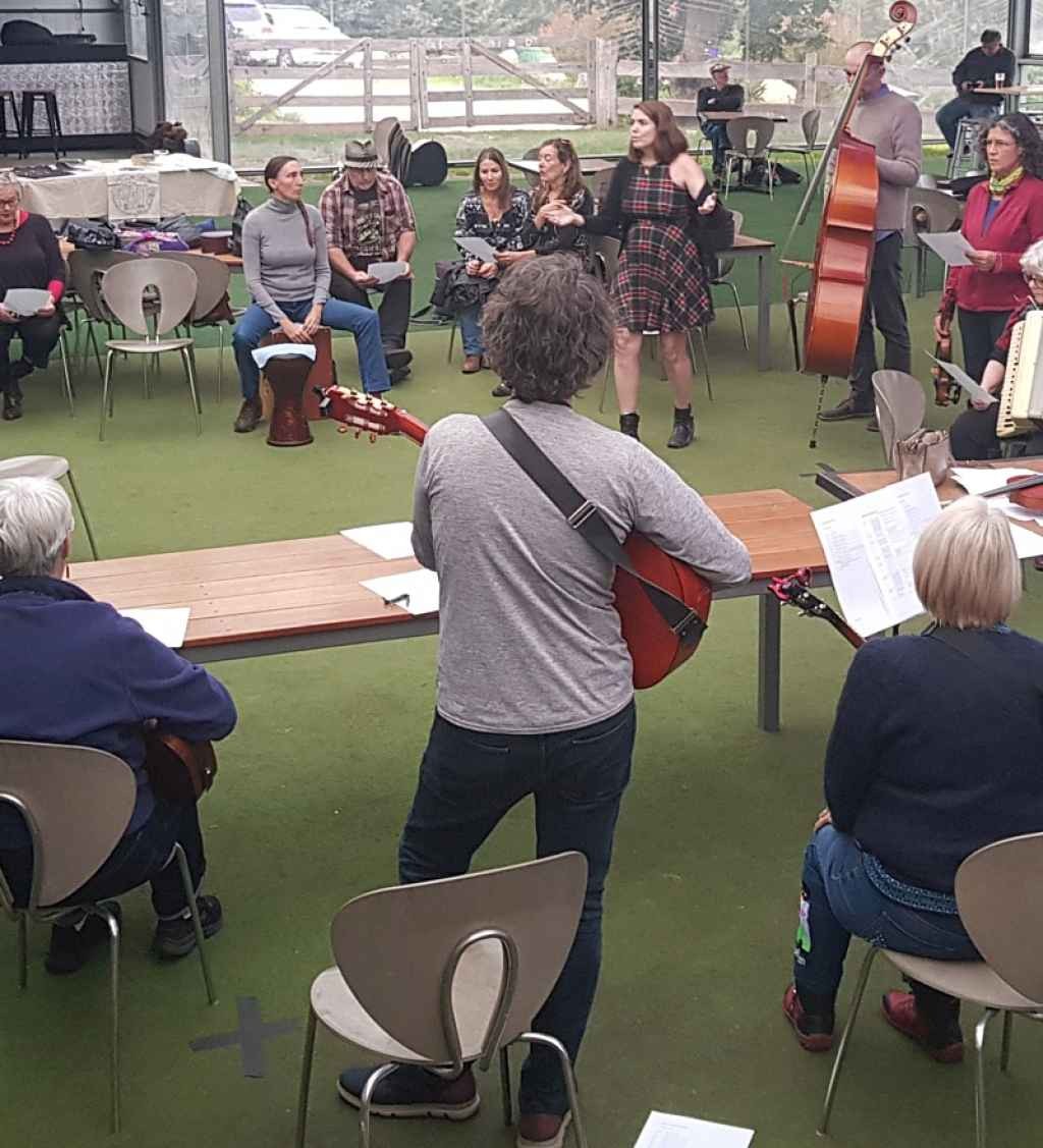 Riverlinks and Human Symphony present MZAZA's Workshops for Singers and instrumentalists